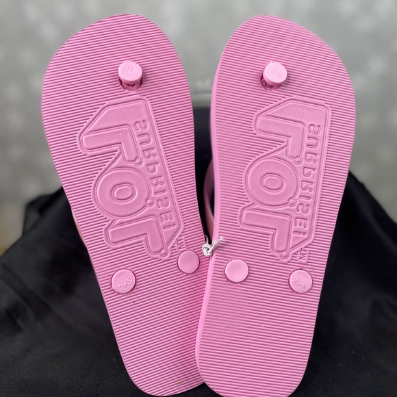 Flip flops - Picture 3 of 3